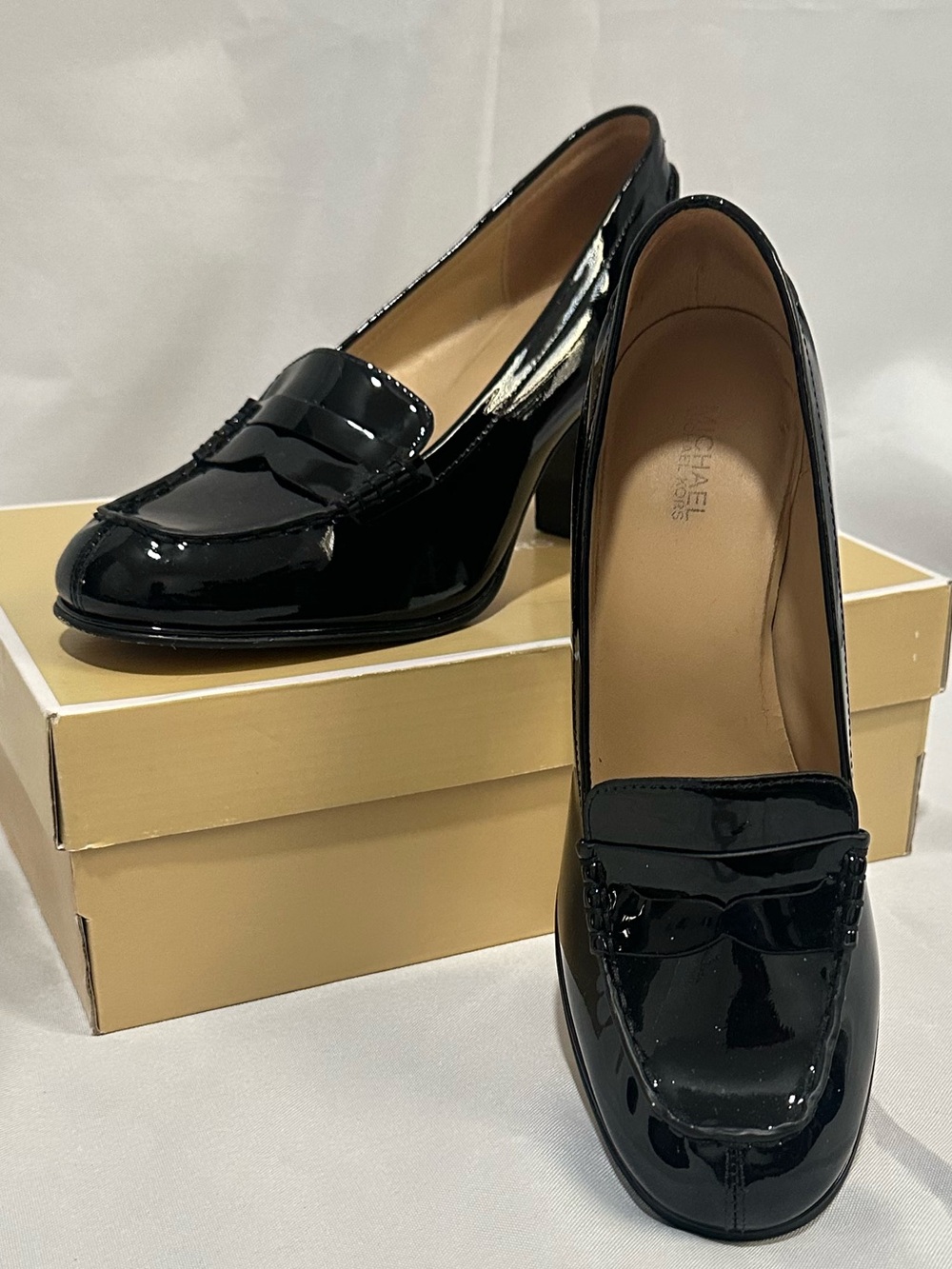 Michael Kors Black Patent Leather Block Heel Loafers Size 9.5M